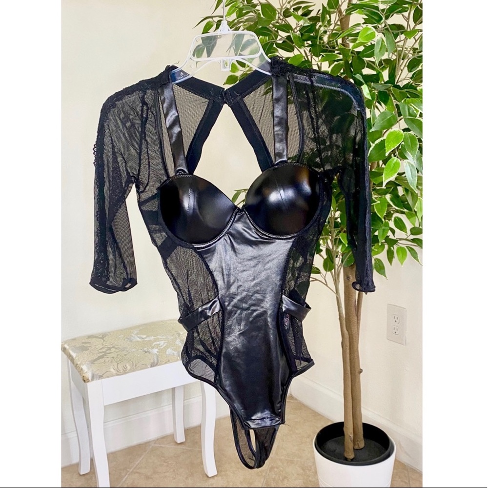 Women’s Black Bodysuit, Size S, New w. tag